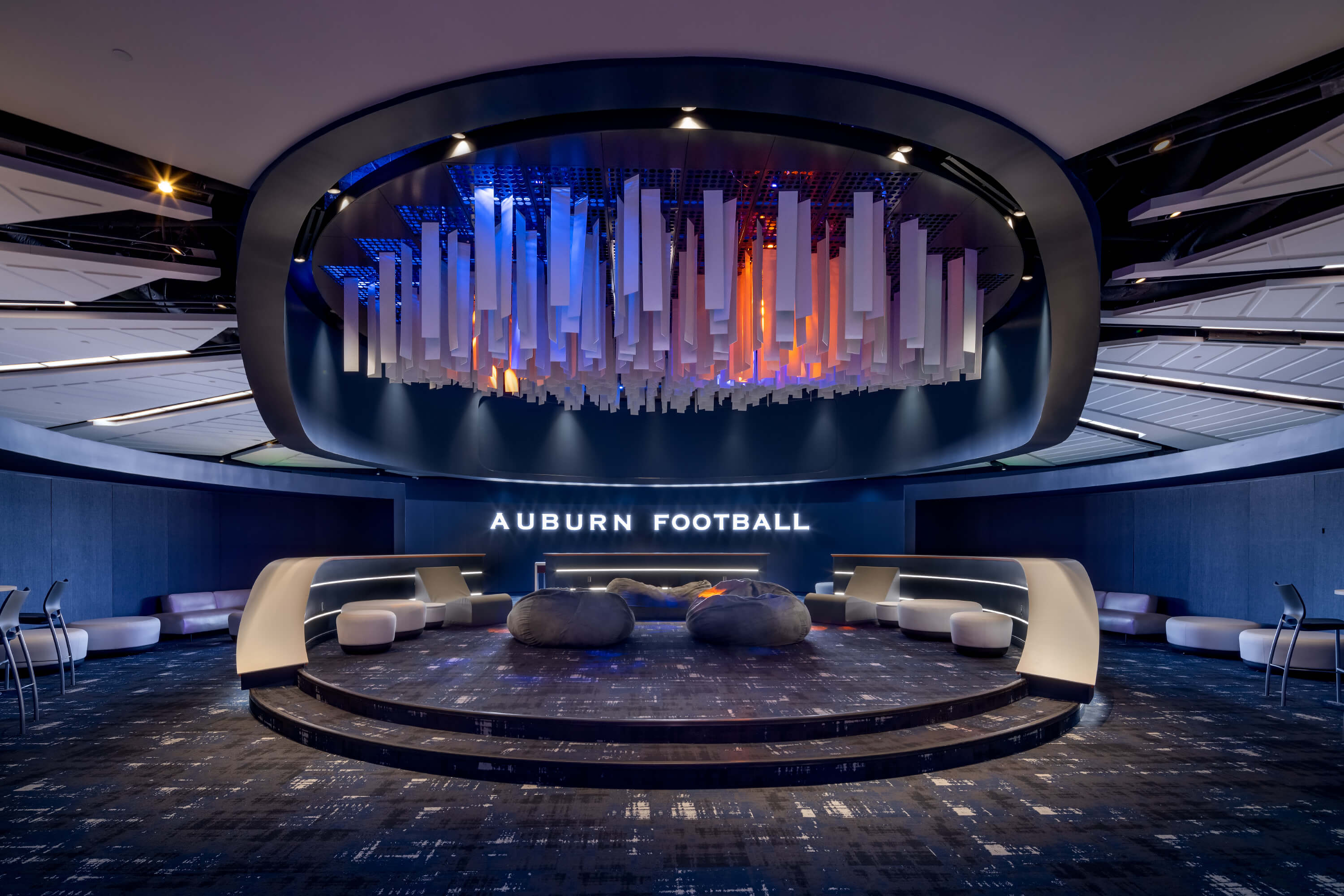 Step inside Auburn's locker room at Jordan-Hare Stadium with this virtual  tour 