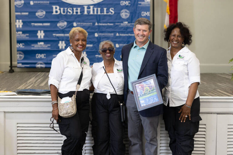 Bush Hills community celebrates new Bush Hills Connection Complex with