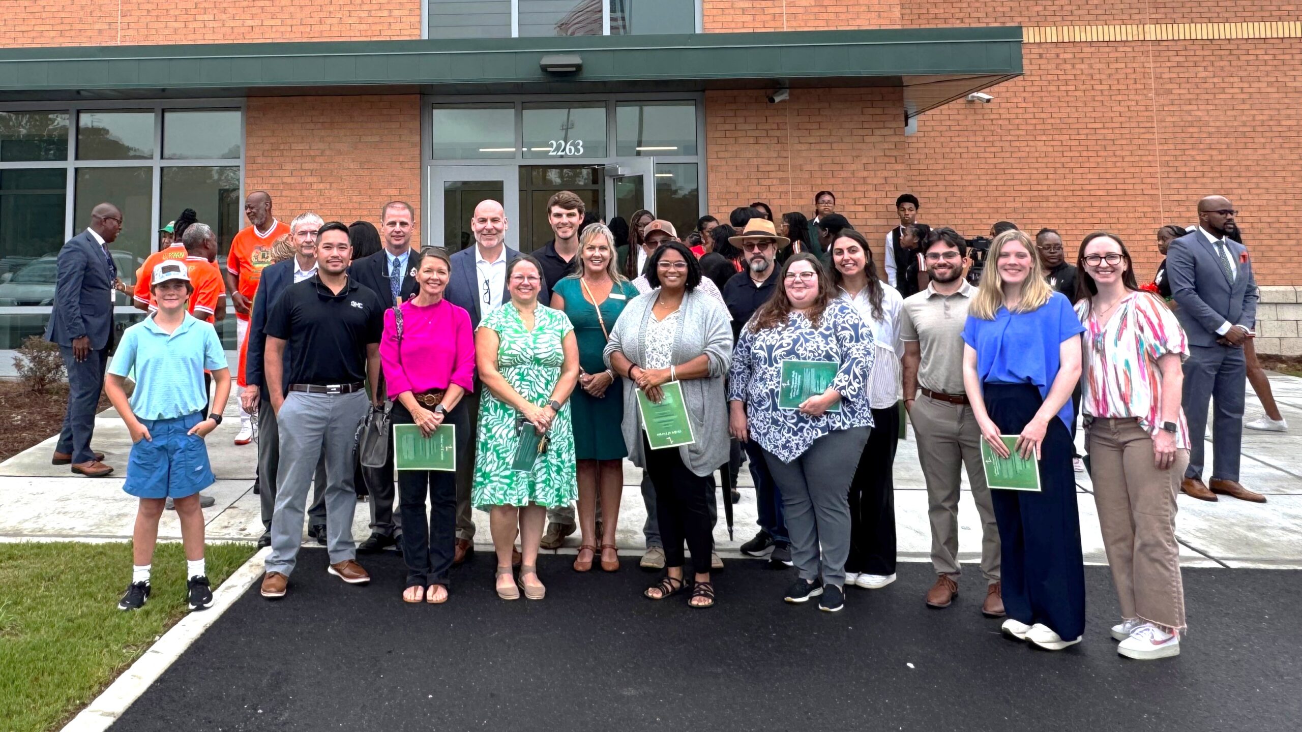GMC joined Mobile County Public School System (MCPSS) to celebrate the grand opening of the renovated LeFlore Magnet High School (LMHS) - a fine and performing arts institute.