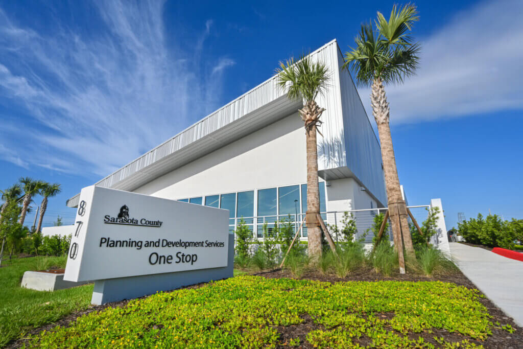 Goodwyn Mills Cawood (GMC) recently joined Sarasota County to cut the ribbon on their new Planning and Development Services "One Stop" Administration Building.
