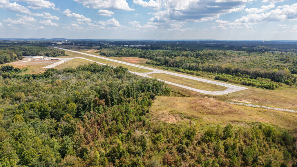 Lanett Airport 0925 04